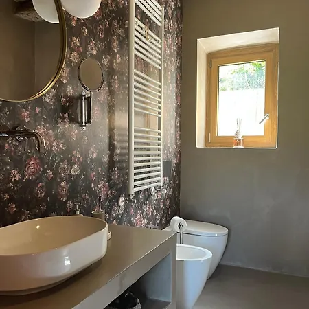 Casa Lovi בית נופש בורגוסזיה