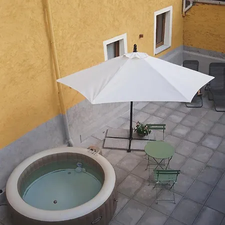 Casa Lovi בורגוסזיה